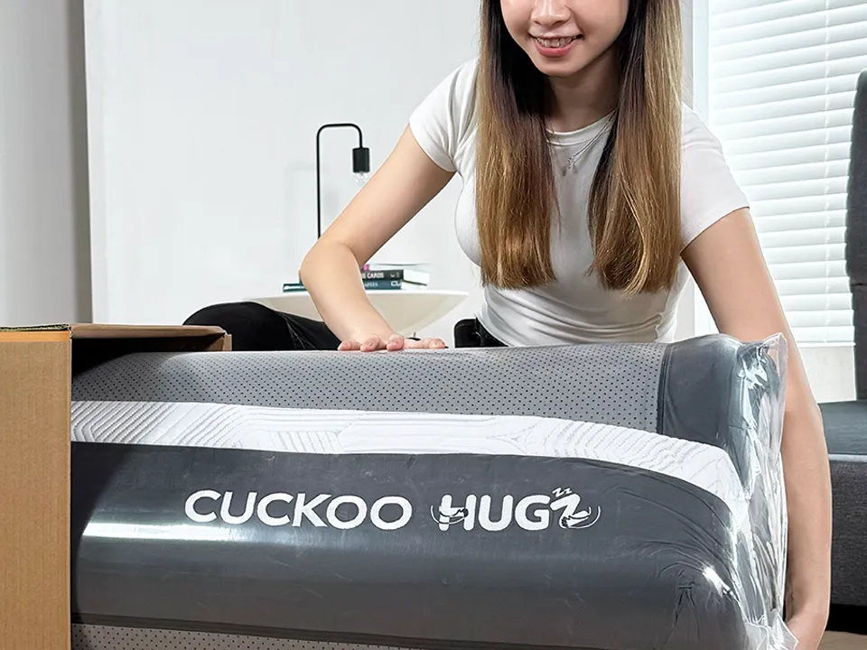 CUCKOO mattress: Arrives in a box, ready tonight.
